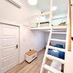 Mega Apartment