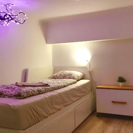 Apartment Mega *