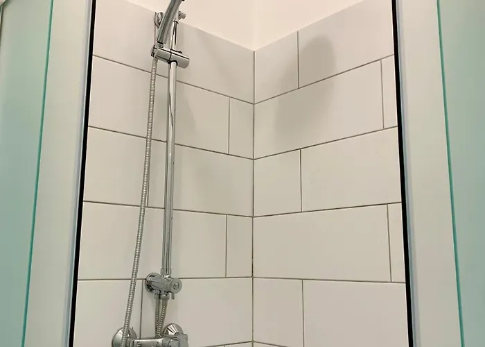 Mega * Βουδαπέστη