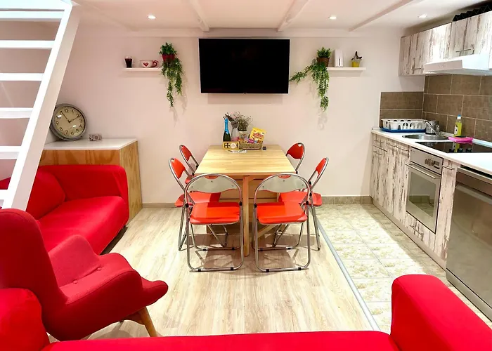 Mega * Budapest