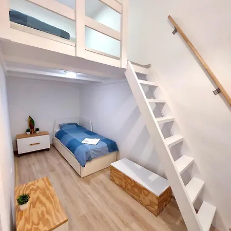 Apartament Mega *