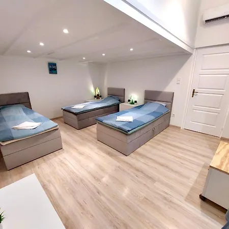 Mega Apartament *